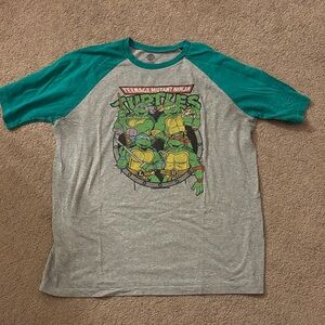 Nickelodeon Teenage Mutant Ninja Turtles Gray and Green Tee